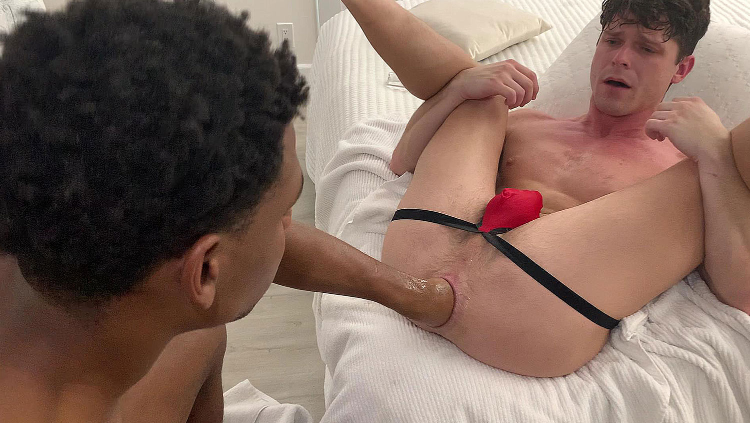 Devin Gets Fisted by Roxas